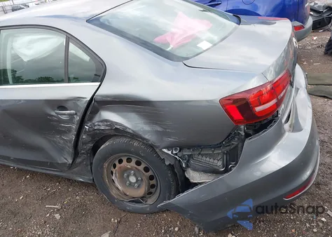 2017 Volkswagen Jetta 1.4T S from USA, damaged, VIN 3VW2B7AJ8HM379693